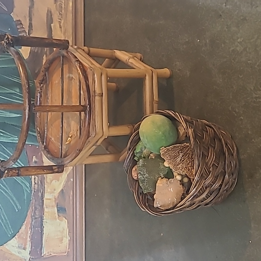 VINTAGE RATTAN HANGING BASKET - Picture 4 of 9